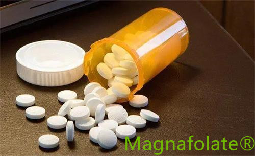 Доза на L-5-Methylfolate кај бремени лица